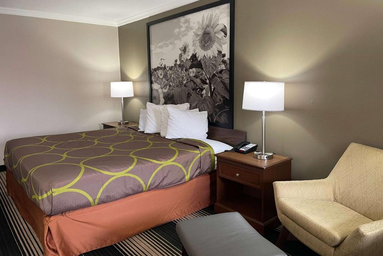 ซูเปอร์ 8 บาย วินด์แฮม จังก์ชันซิตี้ Hotel จังค์ชันซิตี้ ภายนอก รูปภาพ