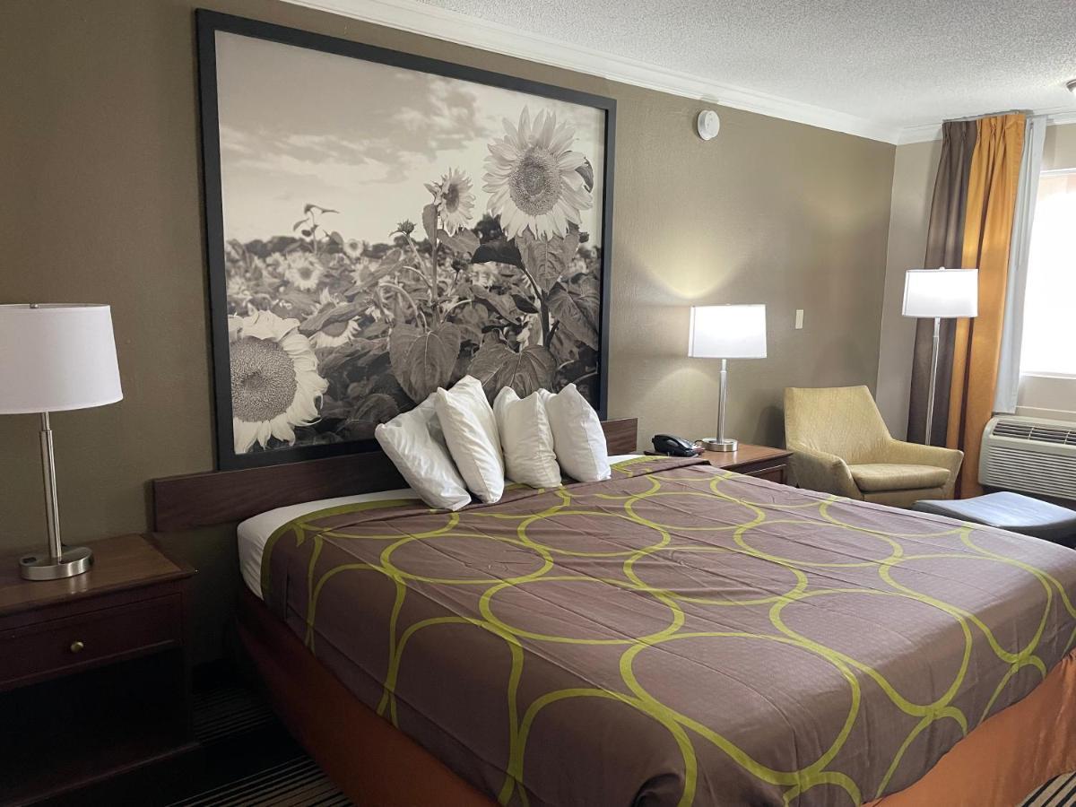 ซูเปอร์ 8 บาย วินด์แฮม จังก์ชันซิตี้ Hotel จังค์ชันซิตี้ ภายนอก รูปภาพ