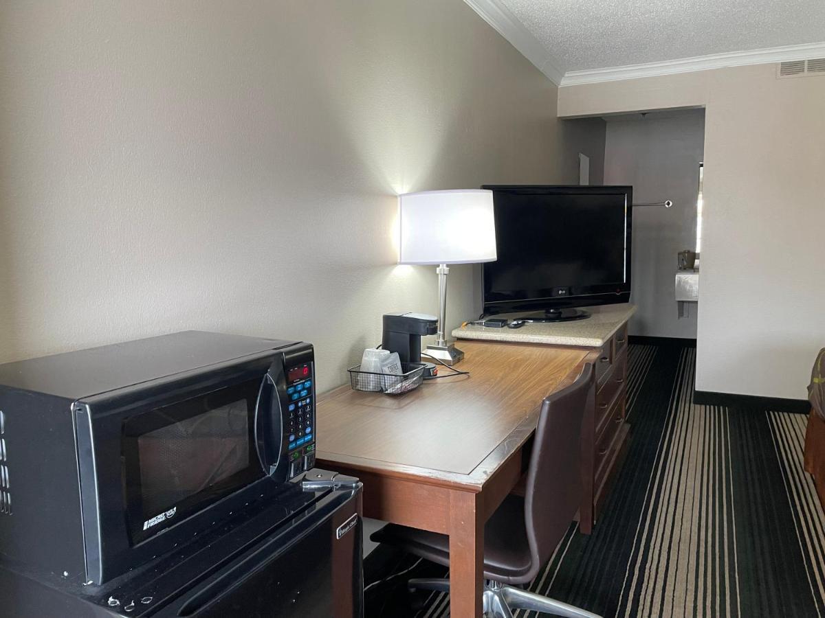 ซูเปอร์ 8 บาย วินด์แฮม จังก์ชันซิตี้ Hotel จังค์ชันซิตี้ ภายนอก รูปภาพ