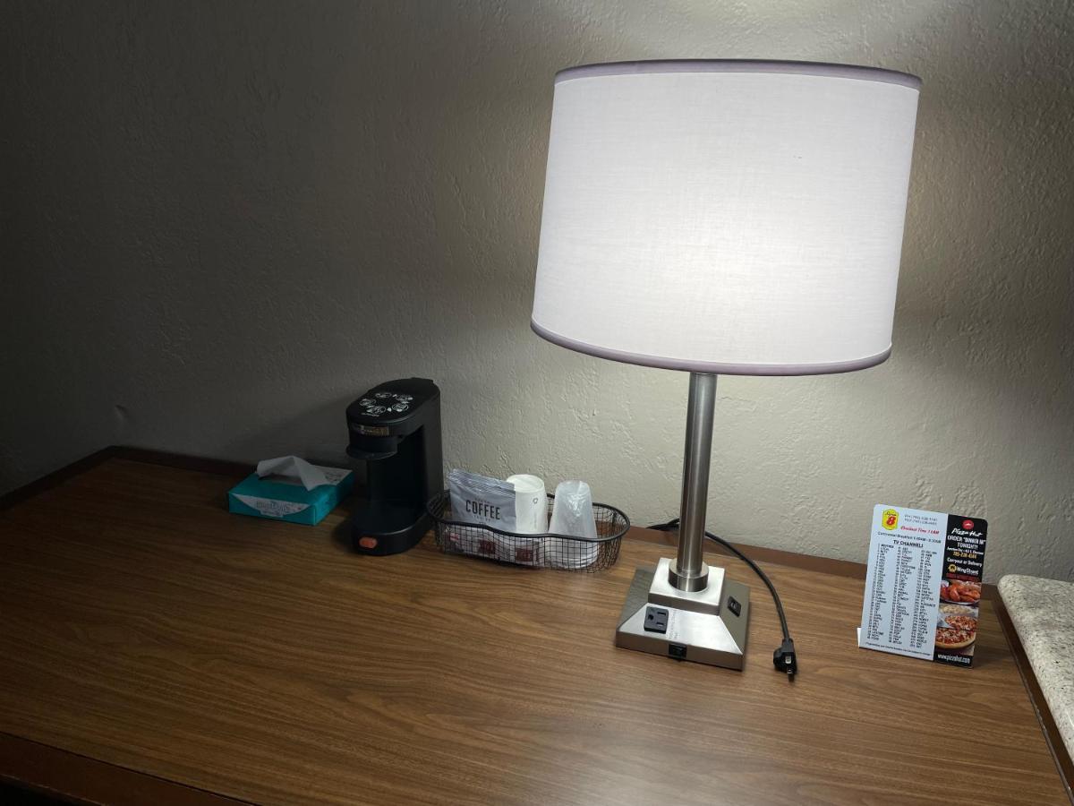 ซูเปอร์ 8 บาย วินด์แฮม จังก์ชันซิตี้ Hotel จังค์ชันซิตี้ ภายนอก รูปภาพ